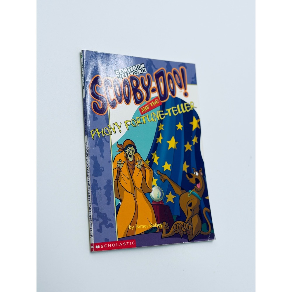 Scooby-Doo and the Phony Fortune-Teller by James Gelsey Scholastic